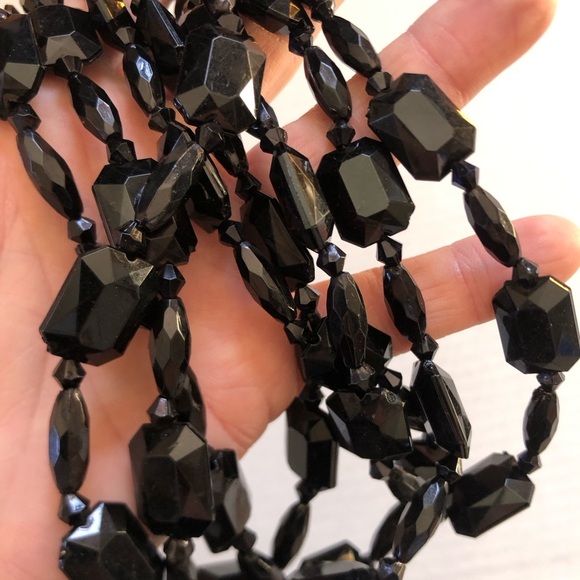 Vtg Black Faceted Flapper Length Necklace - Picture 11 of 12